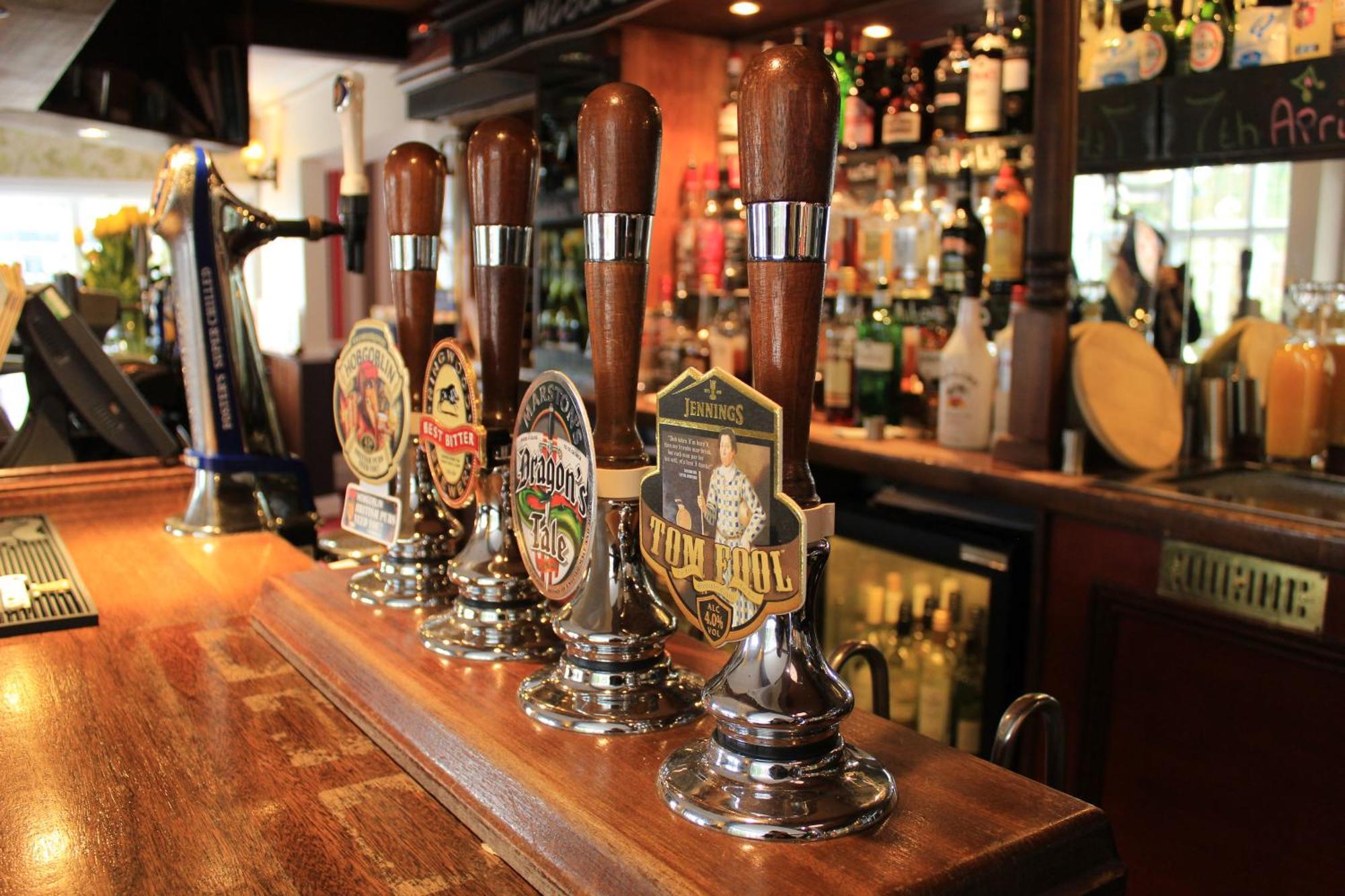 The Devil'S Punchbowl Hotel Hindhead Εξωτερικό φωτογραφία